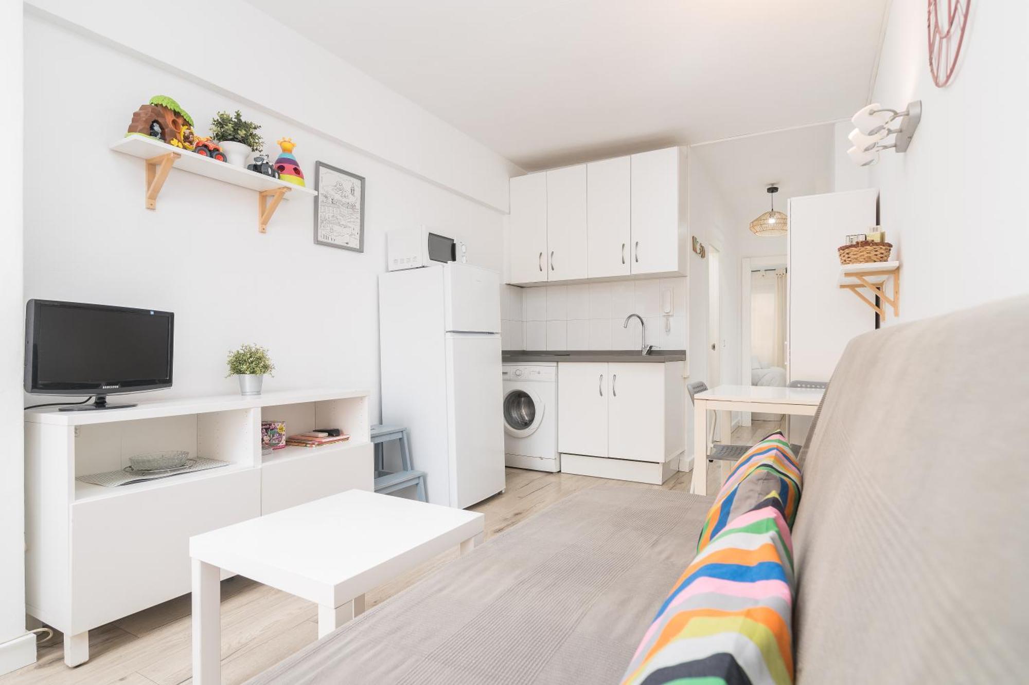 Suite Homes Malagueta Beach Малага Екстериор снимка