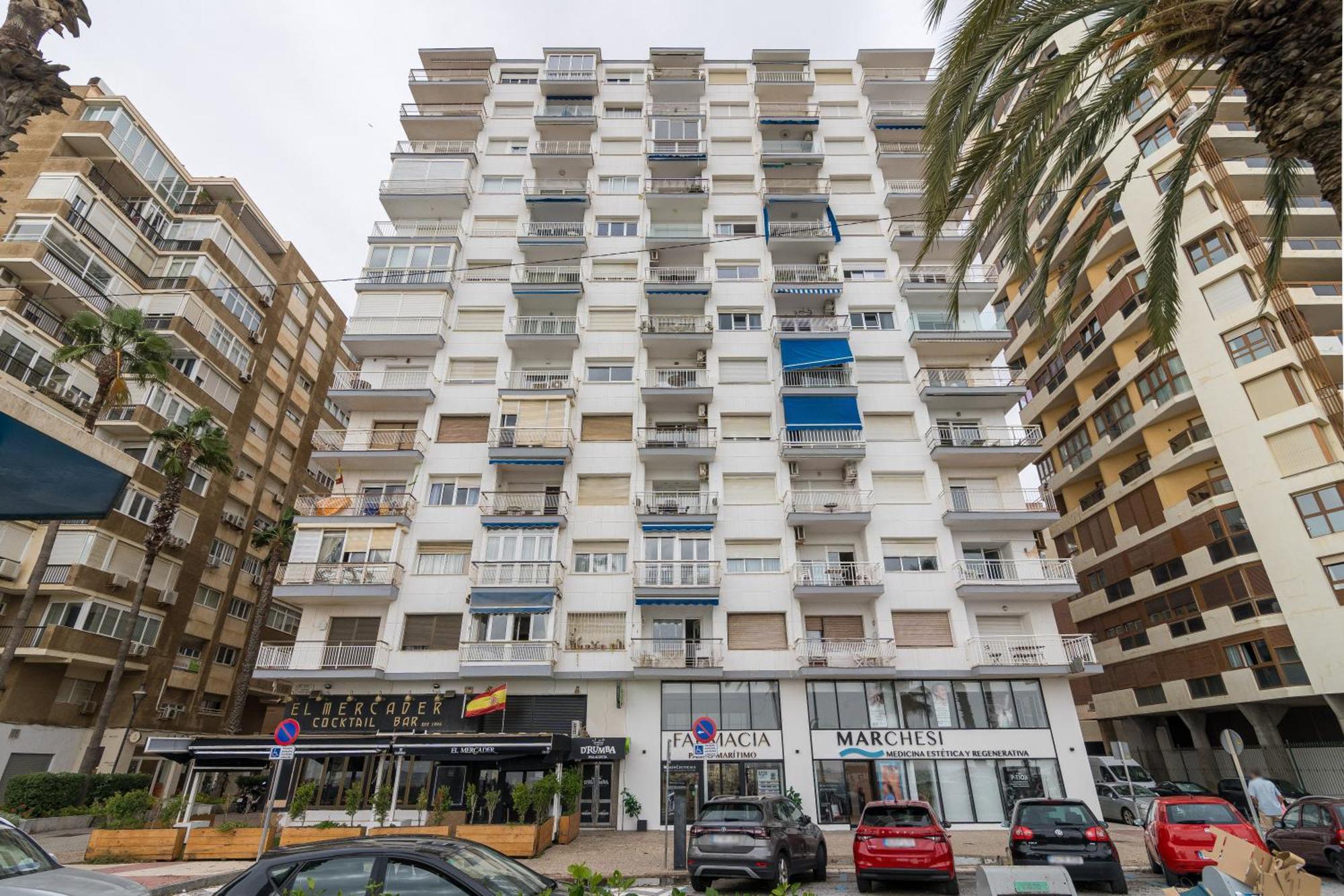 Suite Homes Malagueta Beach Малага Екстериор снимка