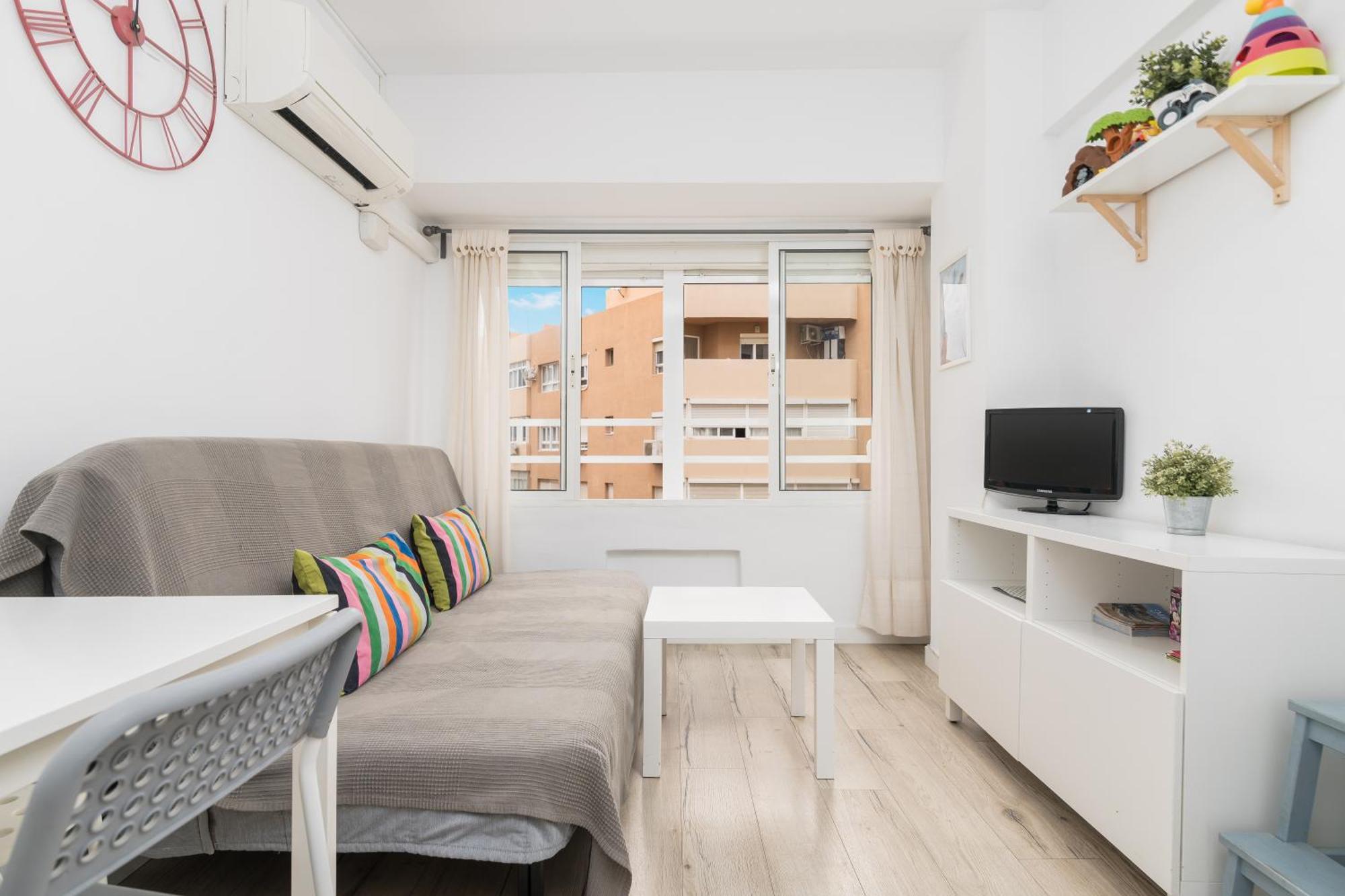 Suite Homes Malagueta Beach Малага Екстериор снимка